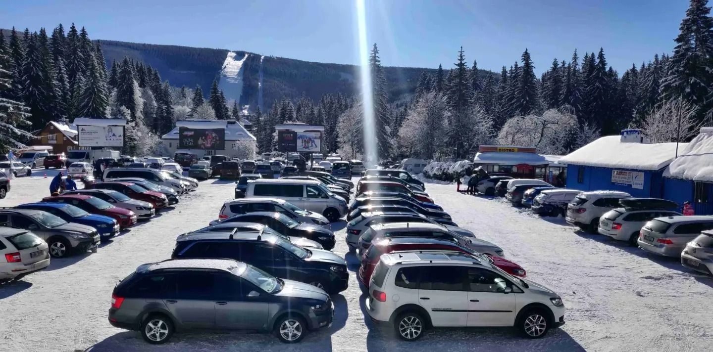 Špindlerův Mlýn posílil parkovací místa
