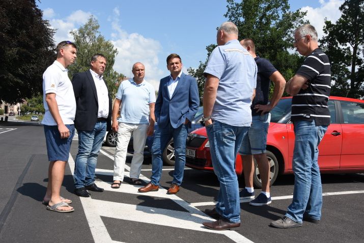 obrázek: Z Broumova do Božanova se jezdí po novém