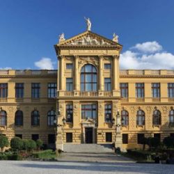Langweilův model je zpět. Muzeum Prahy po rekonstrukci otevírá nové expozice