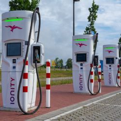 Roste poptávka mechaniků pro elektromobily