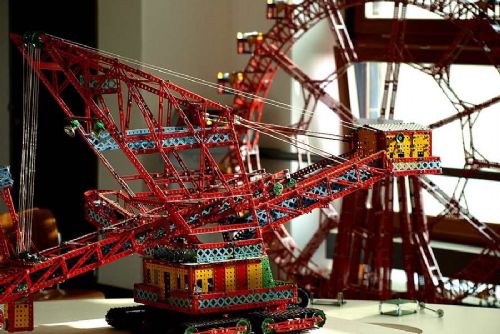 obrázek:Stavebnice Merkur: Století inspirace a zábavy z Police nad Metují