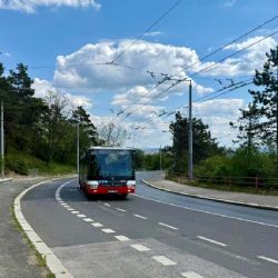 Trolejbusy 51 a 53: Praha rozšiřuje elektrifikované linky, část tras pojede na baterie