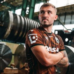 Viktoria představila odvážné venkovní dresy. Odkazují na práci, průmysl i plzeňské pivo