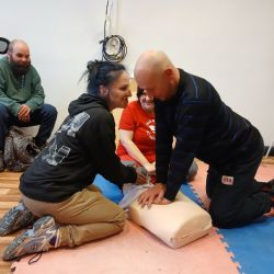 Hlasujte pro Plzeň! Kurz první pomoci pro lidi bez domova může získat evropskou cenu