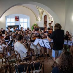 Mladí muzikanti dnes zahrají ve Spáleném Poříčí, v neděli rozezní statek U Matoušů