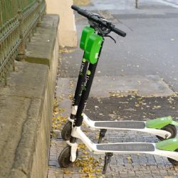 Hradec Králové končí s elektrokoloběžkami, vsadí na nextbike