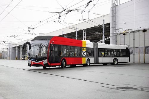 obrázek:Nové jízdní řády a linka 15Š v Hradci