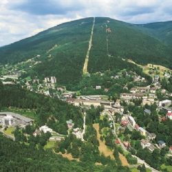 Letní skipasy do Krkonoš nabízí lanovky bez omezení 