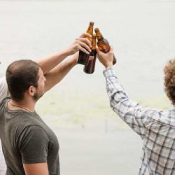 Trutnov zakazuje veřejné pití: Klid a pořádek v centru